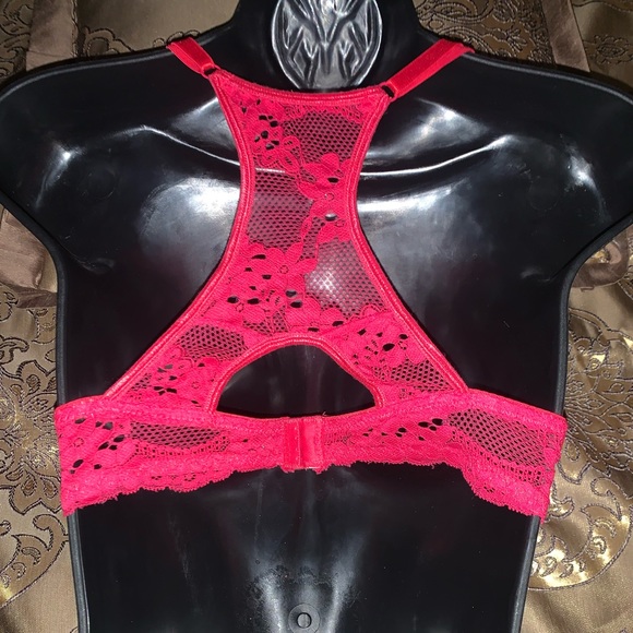 Halter Lace Bra - Picture 3 of 5